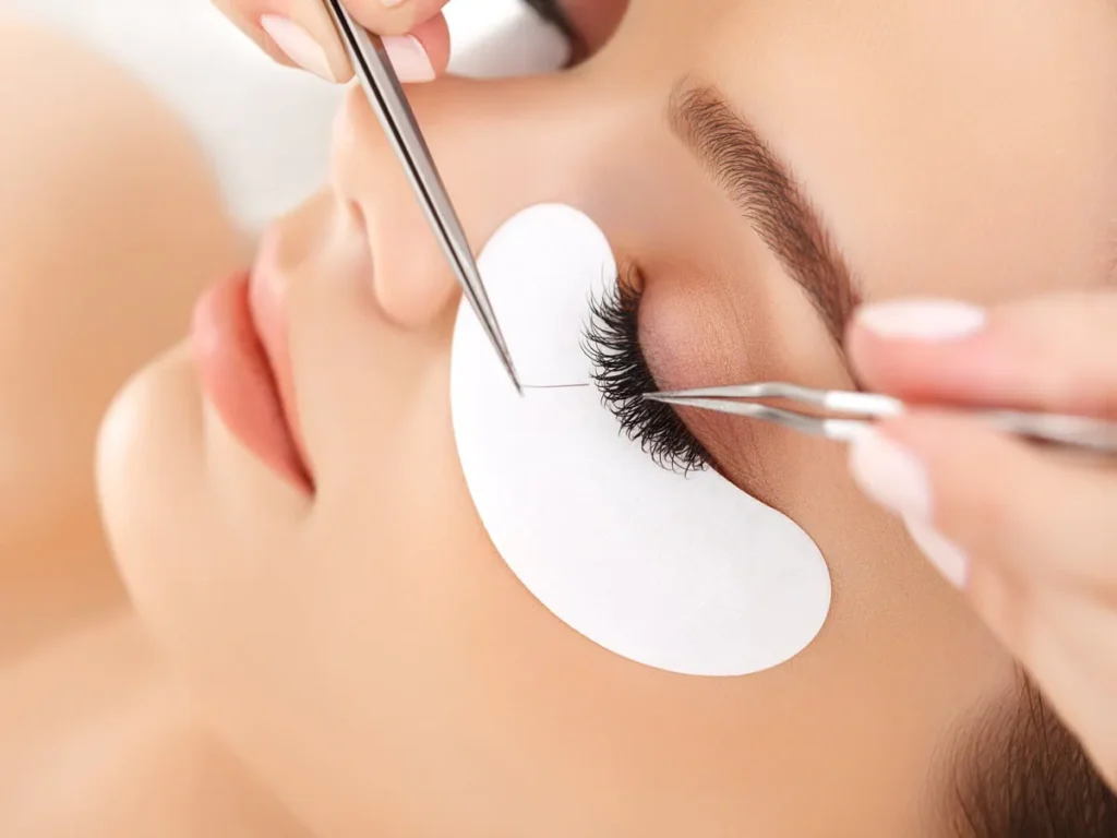 Are lash extensions safe - Mandalyn Academy in American Fork, UT